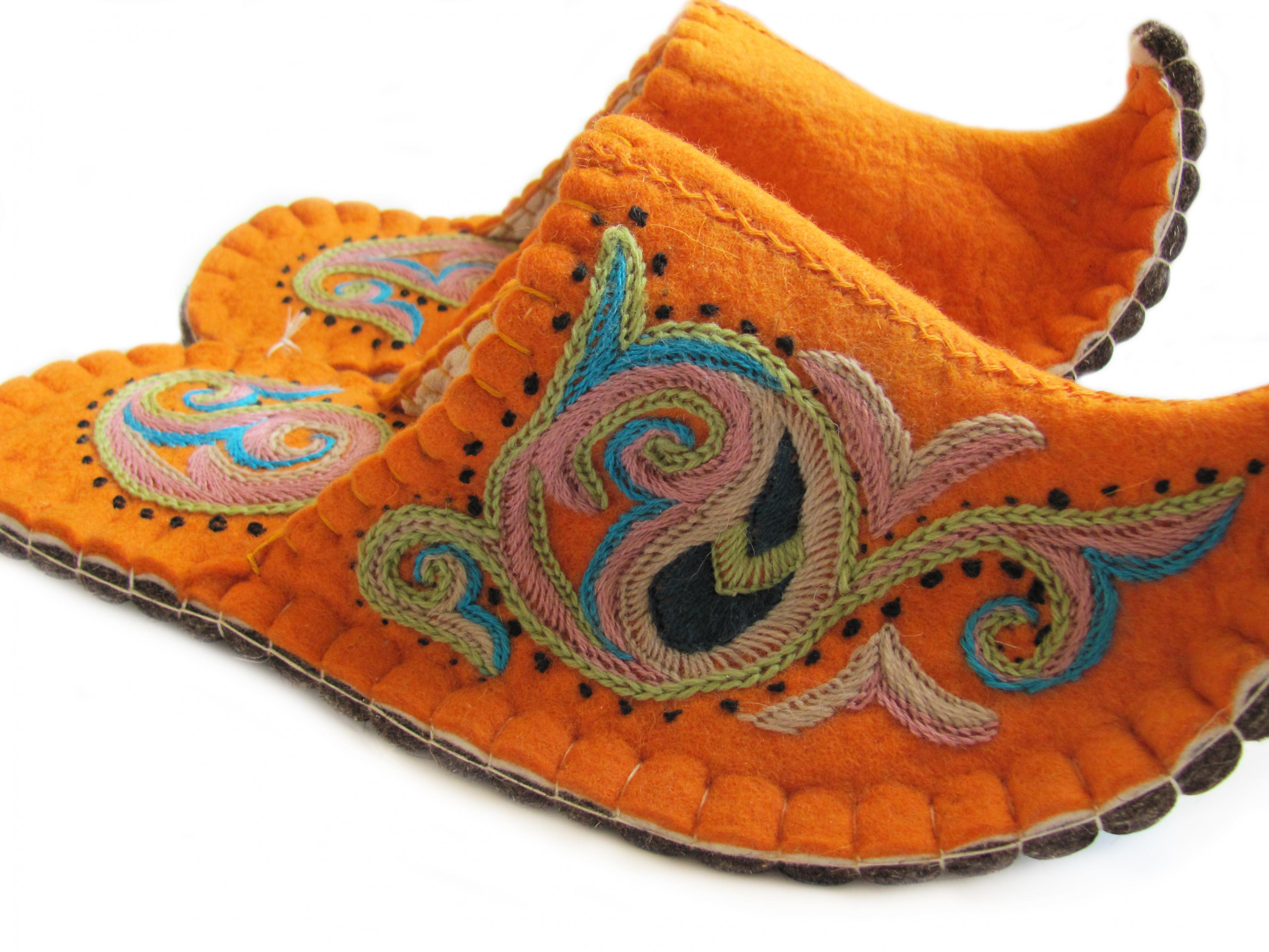 aladdin slippers